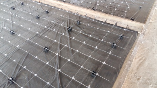 Армирование бетона — области применения композитной арматуры и сетки